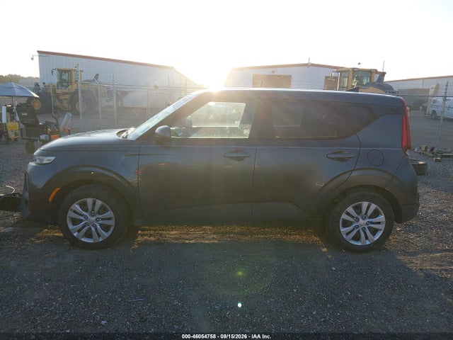 2021 Kia Soul Lx მანქანა იყიდება აუქციონზე, vin: KNDJ23AU9M7759812, აუქციონის ნომერი: 46054758