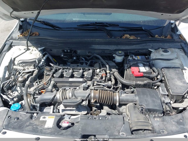 46054761 :رقم المزاد ، 1HGCV1F50JA030765 vin ، 2018 Honda Accord Ex-l مزاد بيع