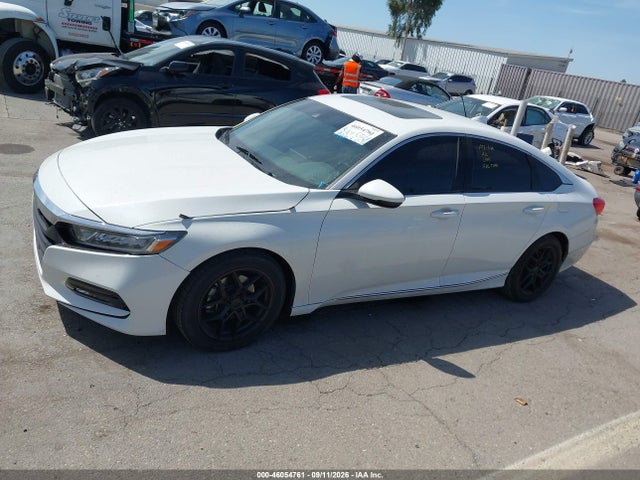 46054761 :رقم المزاد ، 1HGCV1F50JA030765 vin ، 2018 Honda Accord Ex-l مزاد بيع