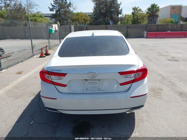 46054761 :رقم المزاد ، 1HGCV1F50JA030765 vin ، 2018 Honda Accord Ex-l مزاد بيع