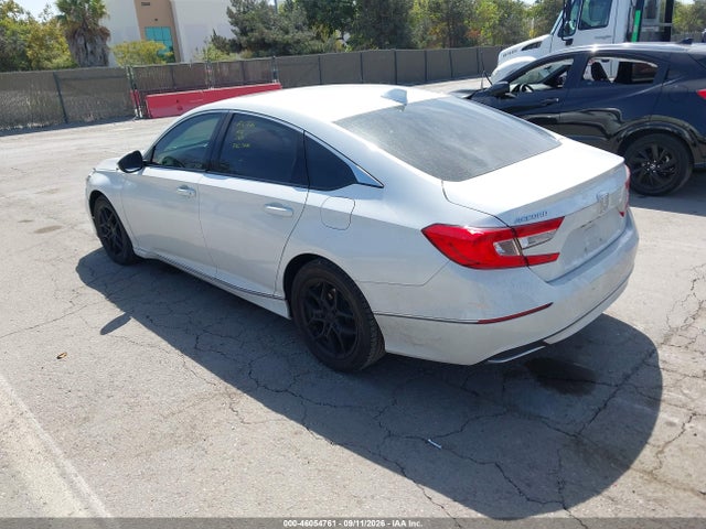 46054761 :رقم المزاد ، 1HGCV1F50JA030765 vin ، 2018 Honda Accord Ex-l مزاد بيع