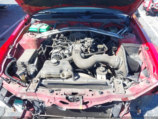 46054787 :رقم المزاد ، 1ZVHT80N165102601 vin ، 2006 Ford Mustang V6 مزاد بيع