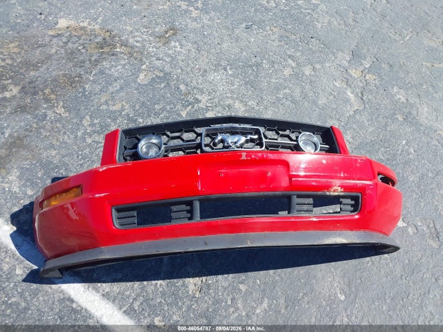 46054787 :رقم المزاد ، 1ZVHT80N165102601 vin ، 2006 Ford Mustang V6 مزاد بيع