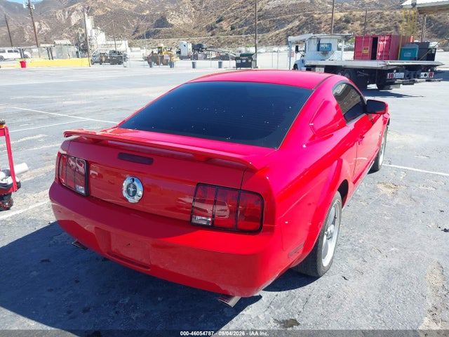 46054787 :رقم المزاد ، 1ZVHT80N165102601 vin ، 2006 Ford Mustang V6 مزاد بيع