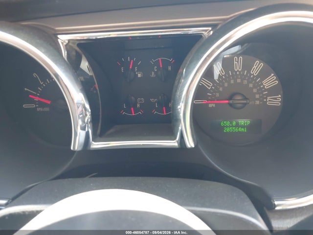 46054787 :رقم المزاد ، 1ZVHT80N165102601 vin ، 2006 Ford Mustang V6 مزاد بيع
