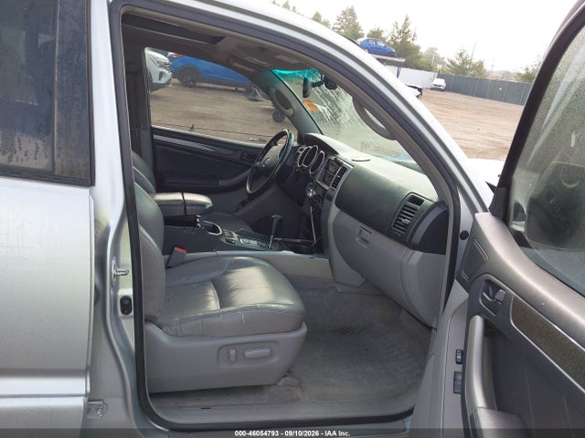 2005 Toyota 4runner Limited V6 მანქანა იყიდება აუქციონზე, vin: JTEBU17R858032013, აუქციონის ნომერი: 46054793