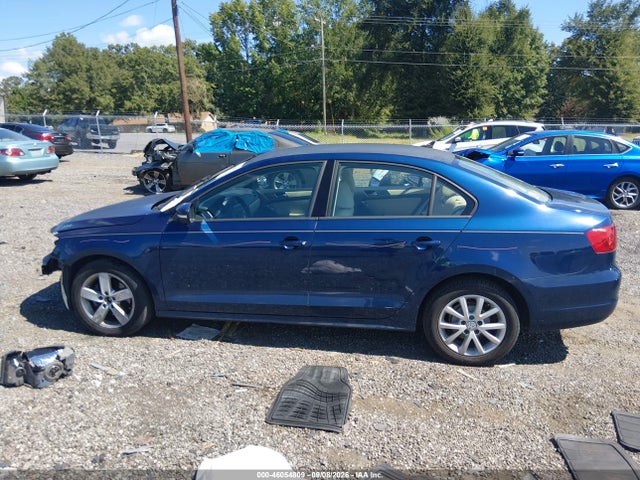 46054809 :رقم المزاد ، 3VWBX7AJ8BM050226 vin ، 2011 Volkswagen Jetta 2.5l Se مزاد بيع