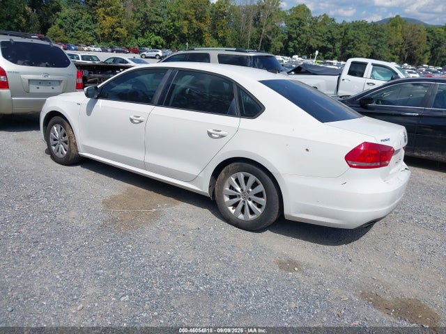 2014 Volkswagen Passat 1.8t Wolfsburg Edition მანქანა იყიდება აუქციონზე, vin: 1VWAT7A39EC082746, აუქციონის ნომერი: 46054818