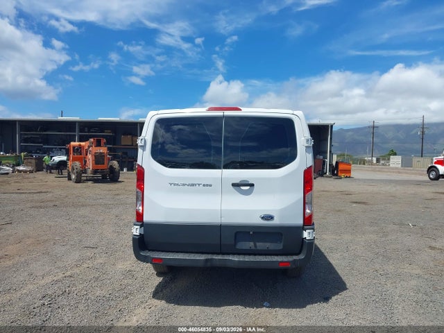 46054835 :رقم المزاد ، 1FTNR1ZM5FKB02902 vin ، 2015 Ford Transit-250 مزاد بيع