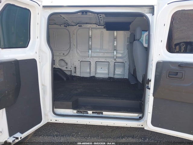 46054835 :رقم المزاد ، 1FTNR1ZM5FKB02902 vin ، 2015 Ford Transit-250 مزاد بيع