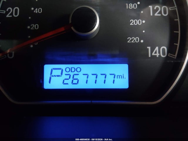 2010 Hyundai Elantra Gls მანქანა იყიდება აუქციონზე, vin: KMHDU4AD9AU990750, აუქციონის ნომერი: 46054838