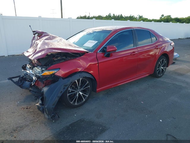 2020 Toyota Camry Se მანქანა იყიდება აუქციონზე, vin: 4T1G11AK9LU328365, აუქციონის ნომერი: 46054853