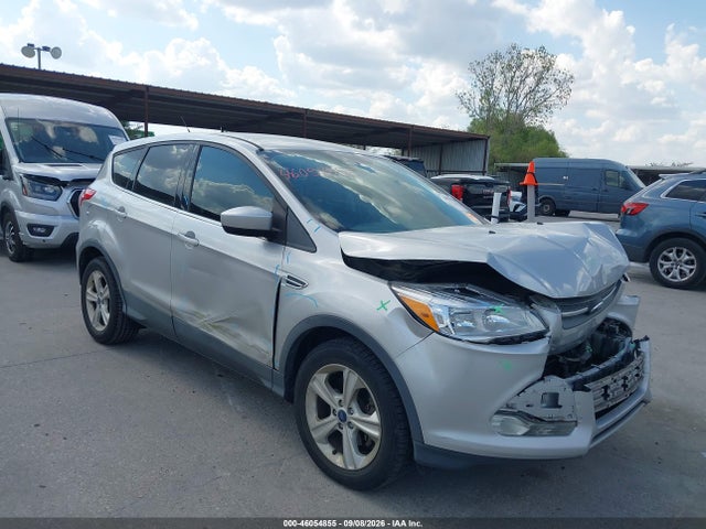 46054855 :رقم المزاد ، 1FMCU0GXXEUE46155 vin ، 2014 Ford Escape Se مزاد بيع