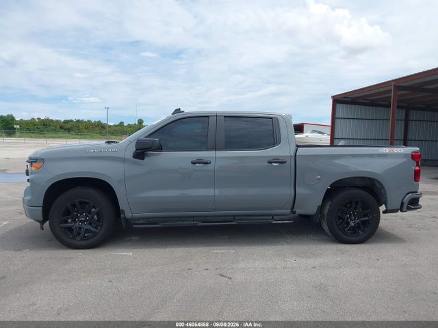 46054858 :رقم المزاد ، 3GCPKBEK1SG231678 vin ، 2025 Chevrolet Silverado 1500 4wd  Short Bed Custom مزاد بيع