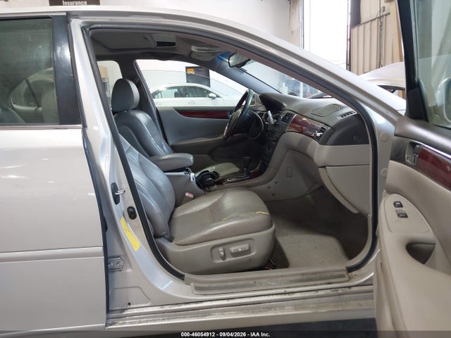 Продаж на аукціоні авто 2004 Lexus Es 330, vin: JTHBA30G545027447, номер лоту: 46054912