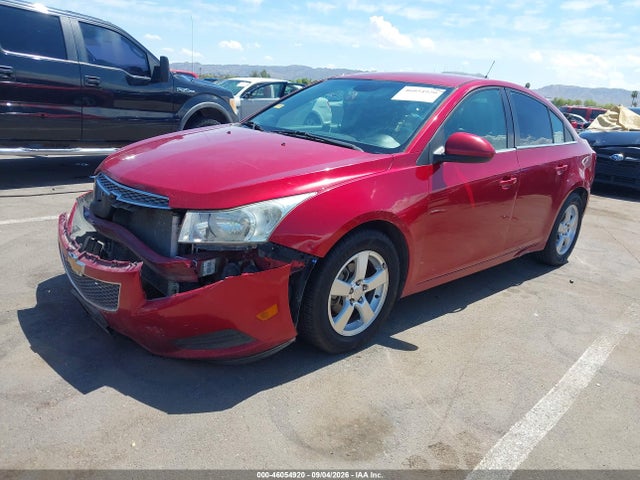 1G1PC5SB0E7137187 Chevrolet Cruze 1lt Auto