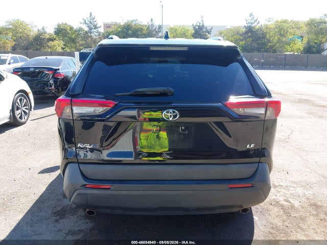 Toyota RAV4 LE 2019 2T3H1RFV7KC019717 Image 16