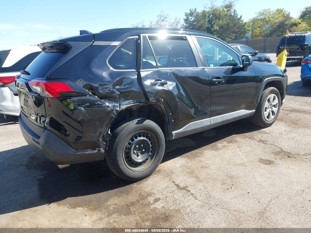 Toyota RAV4 LE 2019 2T3H1RFV7KC019717 Image 4