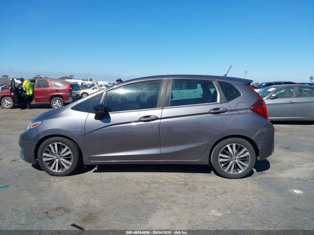 46054956 :رقم المزاد ، 3HGGK5H80FM773591 vin ، 2015 Honda Fit Ex/ex-l مزاد بيع