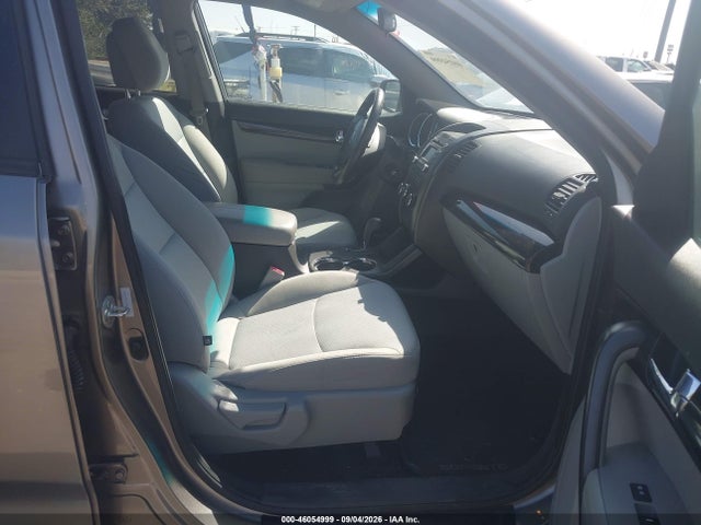 2013 Kia Sorento Lx მანქანა იყიდება აუქციონზე, vin: 5XYKTDA66DG323768, აუქციონის ნომერი: 46054999