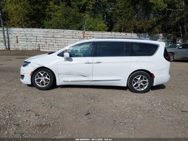 Aukcja sprzedaży 2019 Chrysler Pacifica Touring L Plus, vin: 2C4RC1EG0KR548924, numer aukcji: 46055004