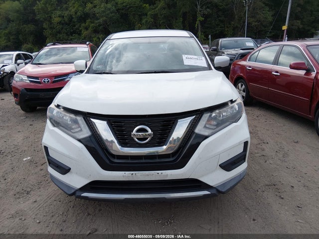 2017 Nissan Rogue S მანქანა იყიდება აუქციონზე, vin: KNMAT2MT4HP543902, აუქციონის ნომერი: 46055035