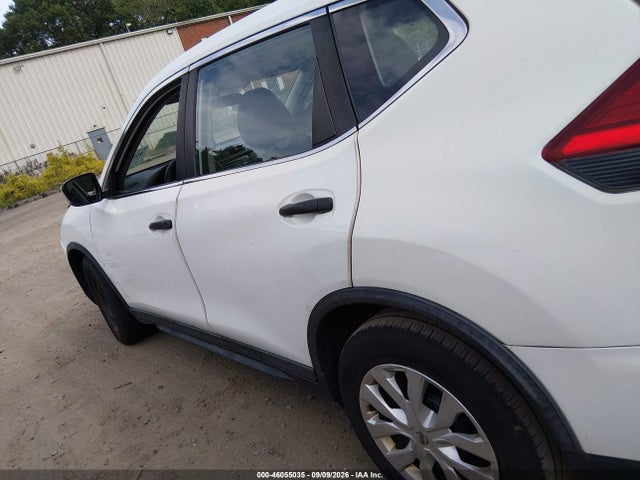 2017 Nissan Rogue S მანქანა იყიდება აუქციონზე, vin: KNMAT2MT4HP543902, აუქციონის ნომერი: 46055035
