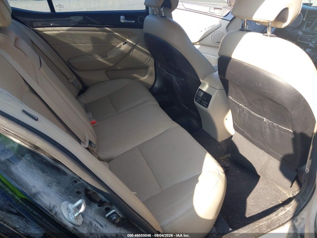 2015 Kia Cadenza Premium მანქანა იყიდება აუქციონზე, vin: KNALN4D76F5193714, აუქციონის ნომერი: 46055046