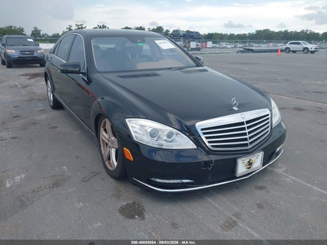 2010 Mercedes-benz S 550 4matic მანქანა იყიდება აუქციონზე, vin: WDDNG8GB8AA315105, აუქციონის ნომერი: 46055054