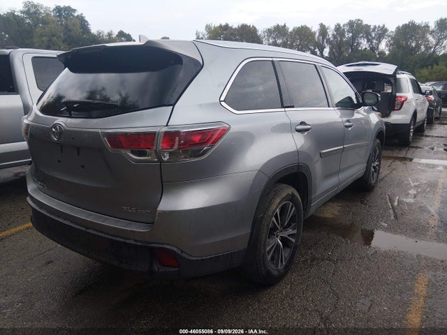 Продаж на аукціоні авто 2016 Toyota Highlander Xle V6, vin: 5TDJKRFH0GS322256, номер лоту: 46055086