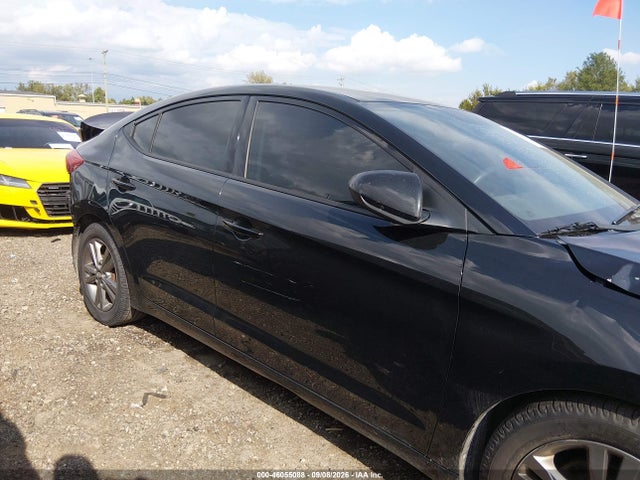 Продажа на аукционе авто 2018 Hyundai Elantra Sel, vin: 5NPD84LF5JH372651, номер лота: 46055088