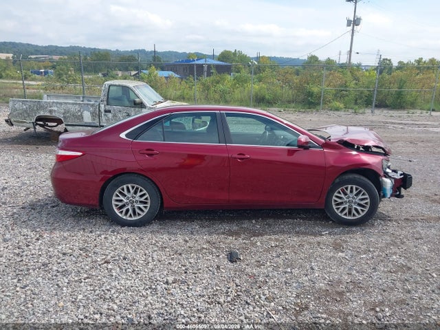 46055097 :رقم المزاد ، 4T1BF1FK7HU769181 vin ، 2017 Toyota Camry Le مزاد بيع