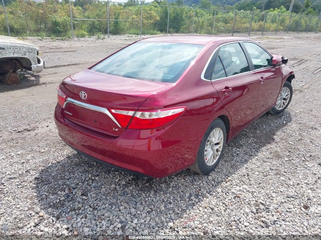 46055097 :رقم المزاد ، 4T1BF1FK7HU769181 vin ، 2017 Toyota Camry Le مزاد بيع