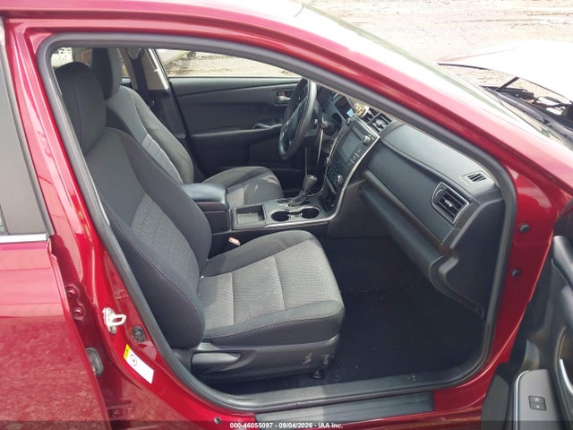 46055097 :رقم المزاد ، 4T1BF1FK7HU769181 vin ، 2017 Toyota Camry Le مزاد بيع