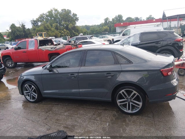 2017 Audi A3 2.0t Premium მანქანა იყიდება აუქციონზე, vin: WAUB8GFFXH1053782, აუქციონის ნომერი: 46055118