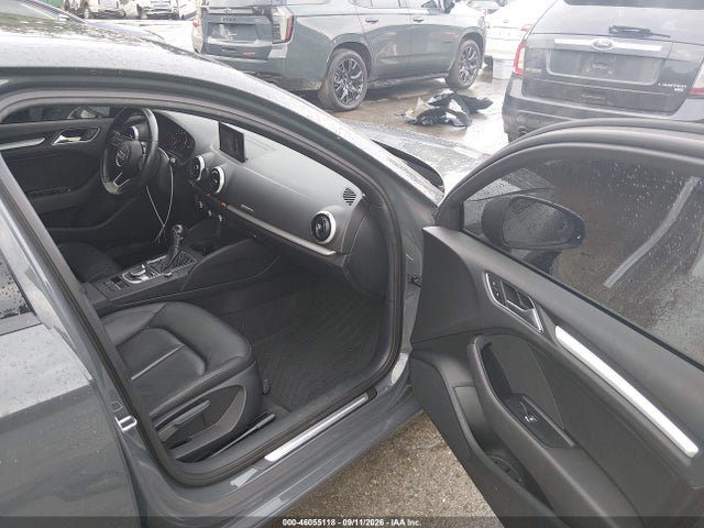 2017 Audi A3 2.0t Premium მანქანა იყიდება აუქციონზე, vin: WAUB8GFFXH1053782, აუქციონის ნომერი: 46055118