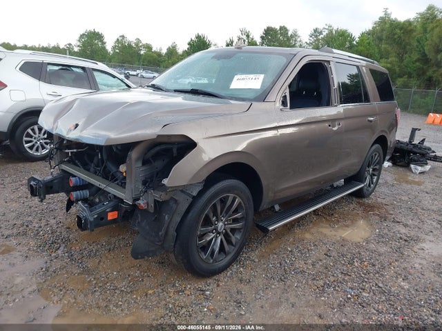 Ford Expedition Limited 2019 1FMJU1KT3KEA28463 Image 2