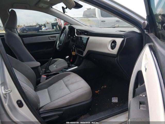 46055159 :رقم المزاد ، 5YFBURHE3JP787745 vin ، 2018 Toyota Corolla Le مزاد بيع