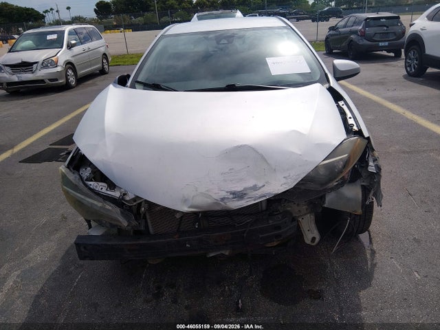 46055159 :رقم المزاد ، 5YFBURHE3JP787745 vin ، 2018 Toyota Corolla Le مزاد بيع