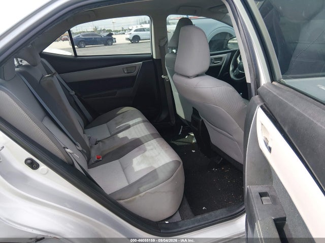 46055159 :رقم المزاد ، 5YFBURHE3JP787745 vin ، 2018 Toyota Corolla Le مزاد بيع