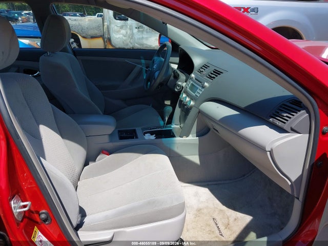 46055189 :رقم المزاد ، 4T1BE46K09U393493 vin ، 2009 Toyota Camry Le مزاد بيع