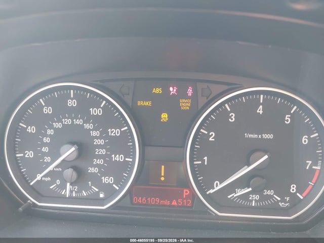 2013 Bmw 135i მანქანა იყიდება აუქციონზე, vin: WBAUC9C50DVY60684, აუქციონის ნომერი: 46055195