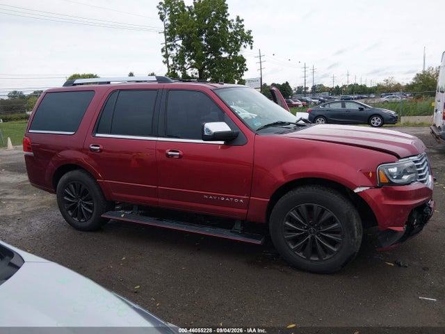 46055228 :رقم المزاد ، 5LMJJ2JT0FEJ05387 vin ، 2015 Lincoln Navigator مزاد بيع