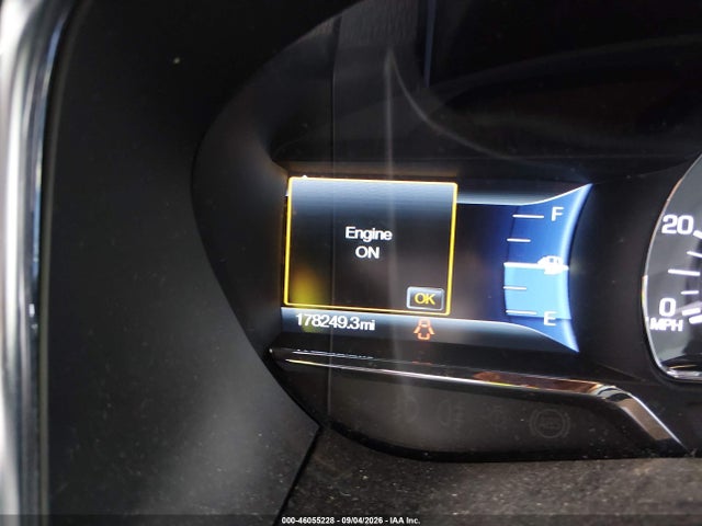 46055228 :رقم المزاد ، 5LMJJ2JT0FEJ05387 vin ، 2015 Lincoln Navigator مزاد بيع