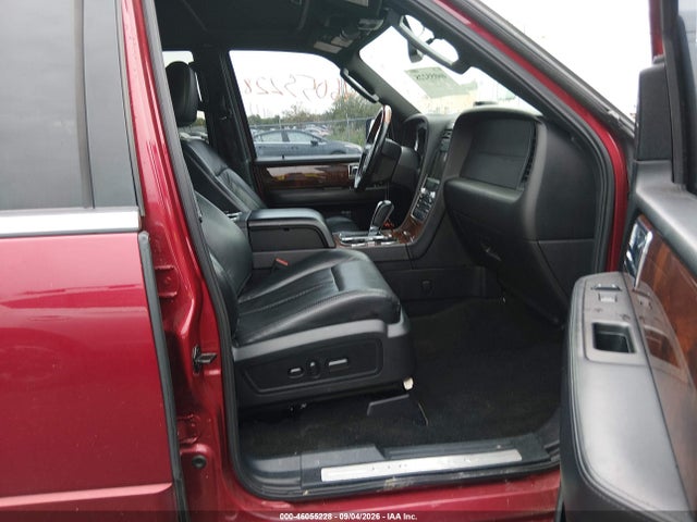 46055228 :رقم المزاد ، 5LMJJ2JT0FEJ05387 vin ، 2015 Lincoln Navigator مزاد بيع
