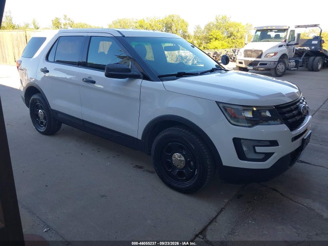 2017 Ford Utility Police Interceptor მანქანა იყიდება აუქციონზე, vin: 1FM5K8AR8HGB72450, აუქციონის ნომერი: 46055237