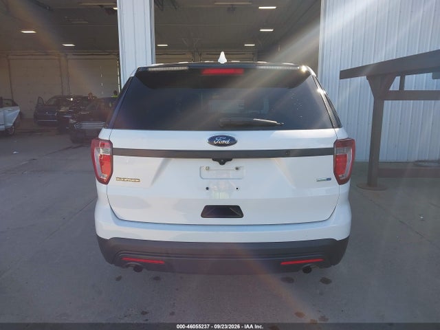 2017 Ford Utility Police Interceptor მანქანა იყიდება აუქციონზე, vin: 1FM5K8AR8HGB72450, აუქციონის ნომერი: 46055237