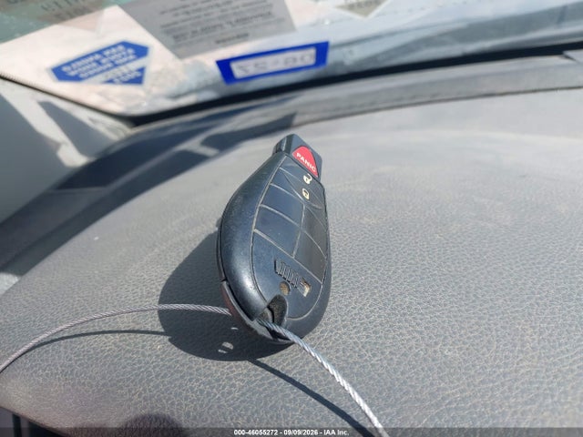 46055272 :رقم المزاد ، 3C63R3GL8FG555942 vin ، 2015 Ram 3500 Tradesman مزاد بيع