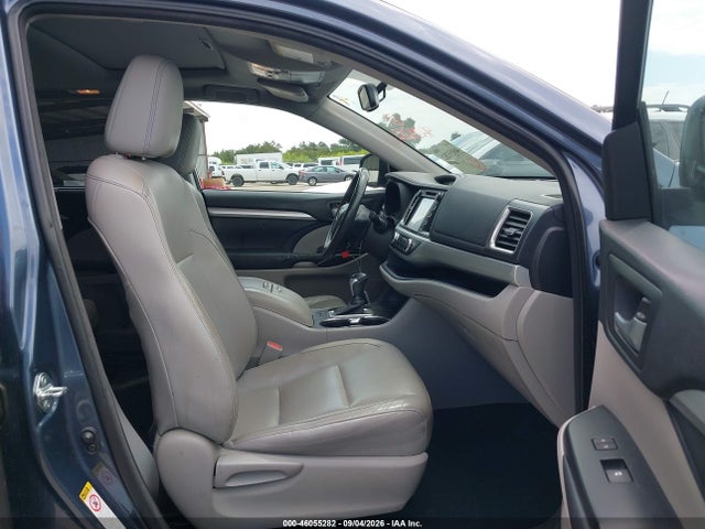 Продажа на аукционе авто 2014 Toyota Highlander Xle V6, vin: 5TDKKRFH9ES029389, номер лота: 46055282