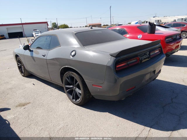 Dodge Challenger Sxt 2018 2C3CDZAG6JH132716 Image 3